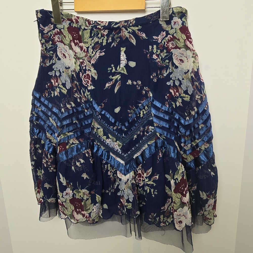 Le Chateau Vintage Y2k Layered Floral Navy Skirt, Sz M - Picture 3 of 9